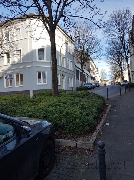 Blick auf das modernisierte Eckhaus an der Grimme- Ecke Malmkestraße. 20250219_144818.jpg